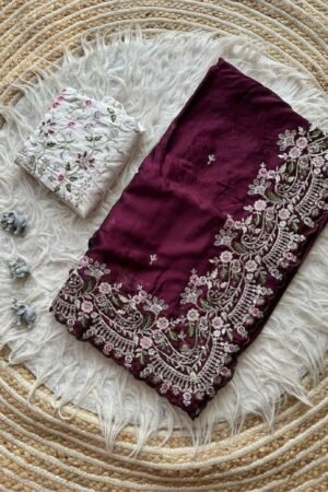 Designer Saree With Blouse